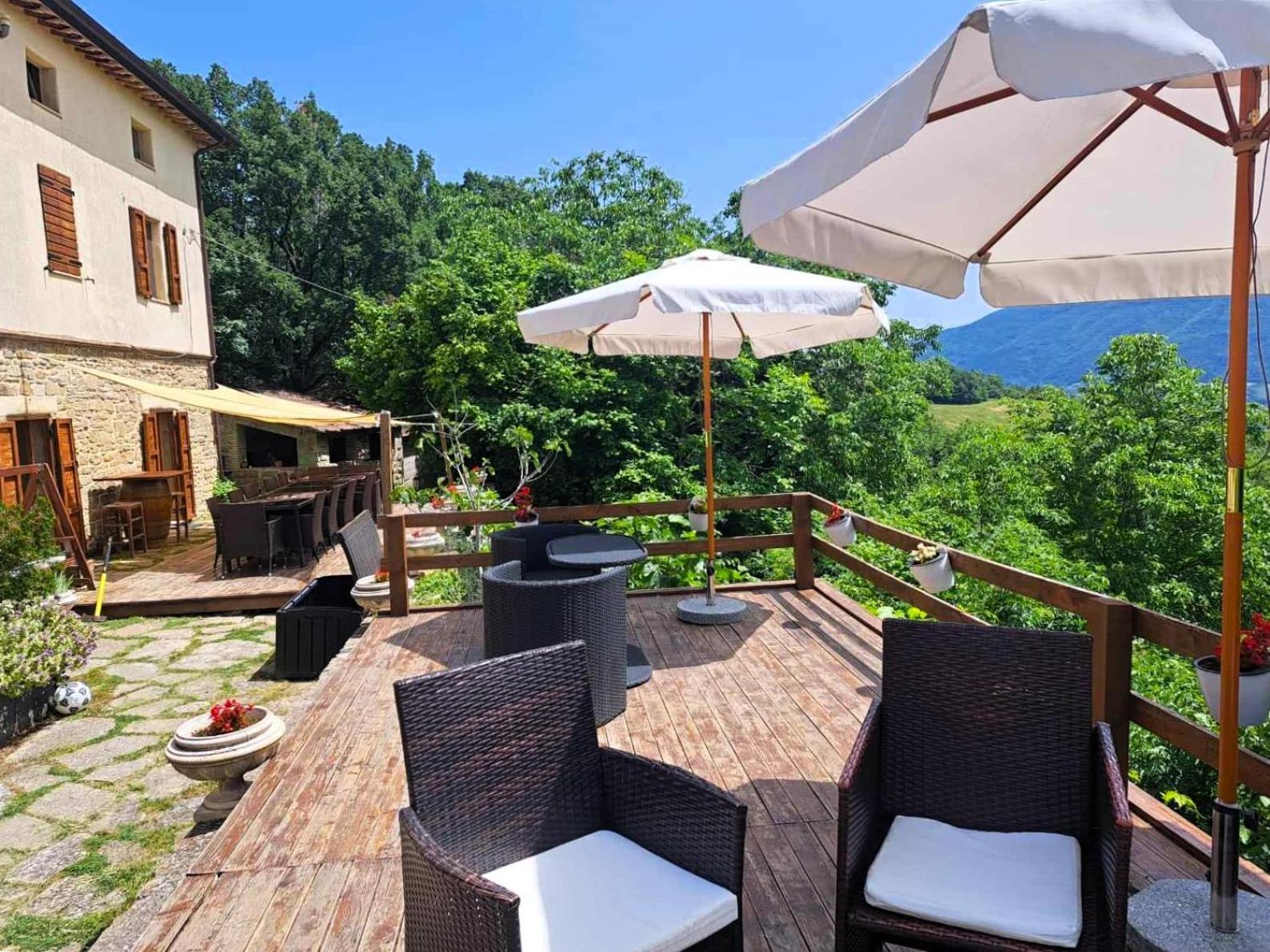 Le Ginestre Apartments Ассизи Экстерьер фото